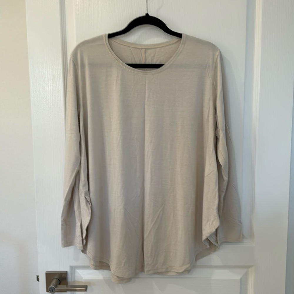 Lululemon shirt